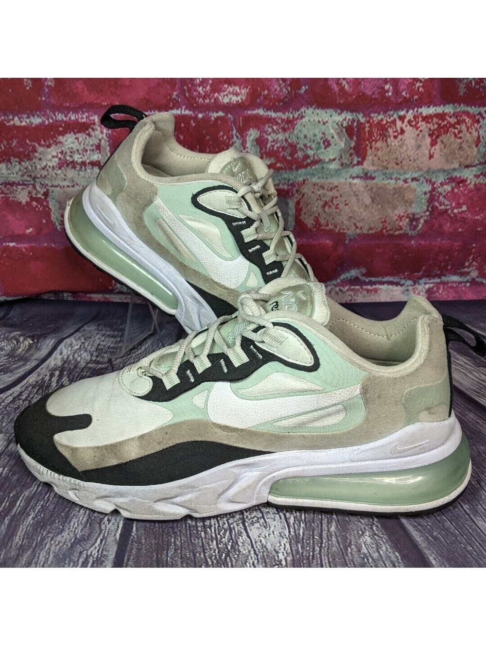 Nike Air Max 270 React Spruce Aura Athletic Workout Running Gym Shoes Womens 7
